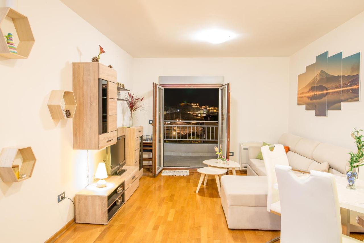 Apartment Stefano Bar Exterior photo